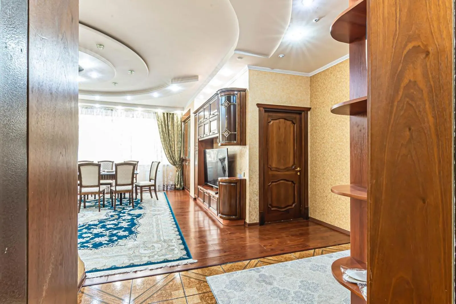 Нурлы Тау 258 Apartment Almaty