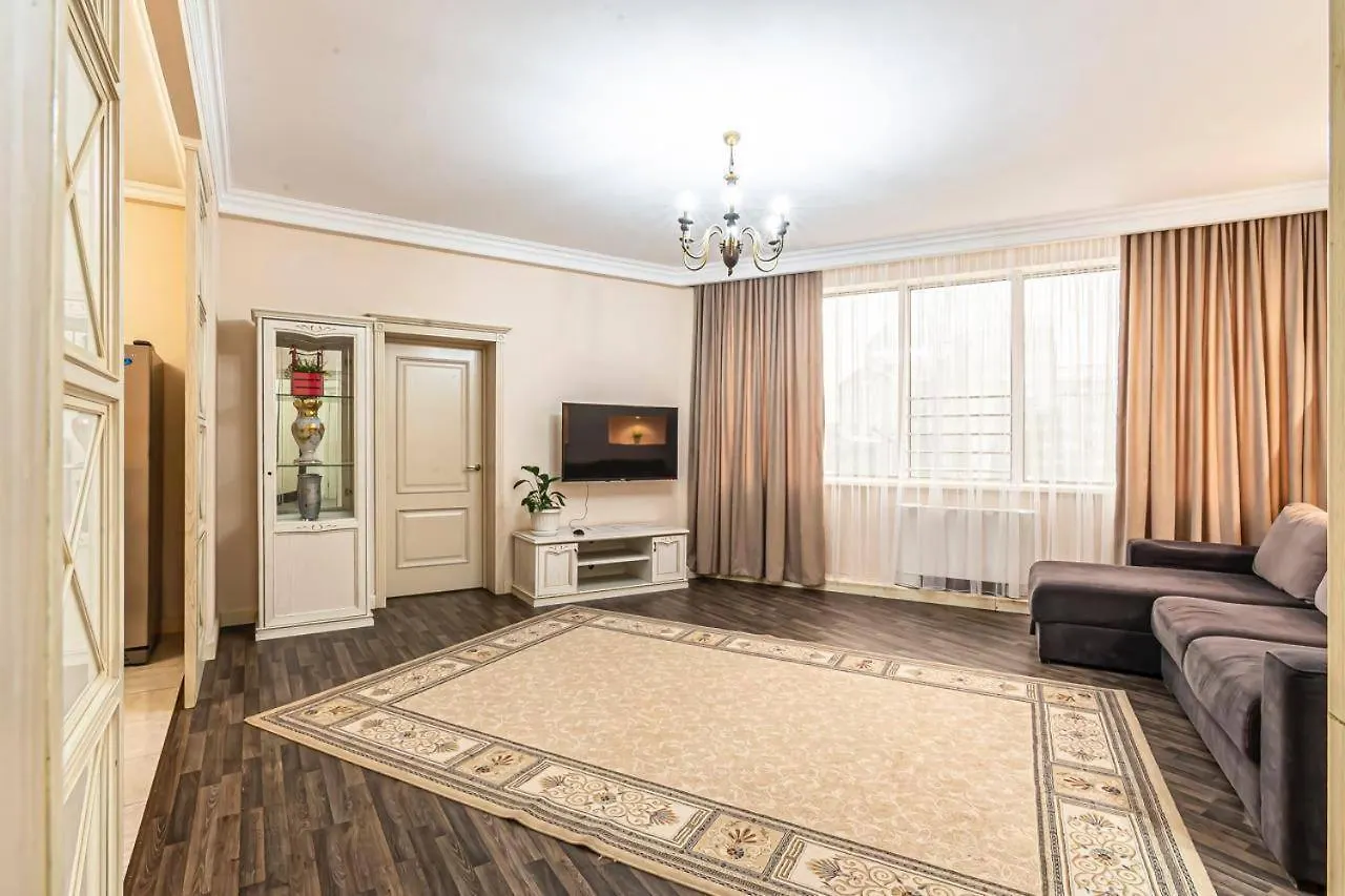 Apartmán Нурлы Тау 285 Almaty Kazachstán